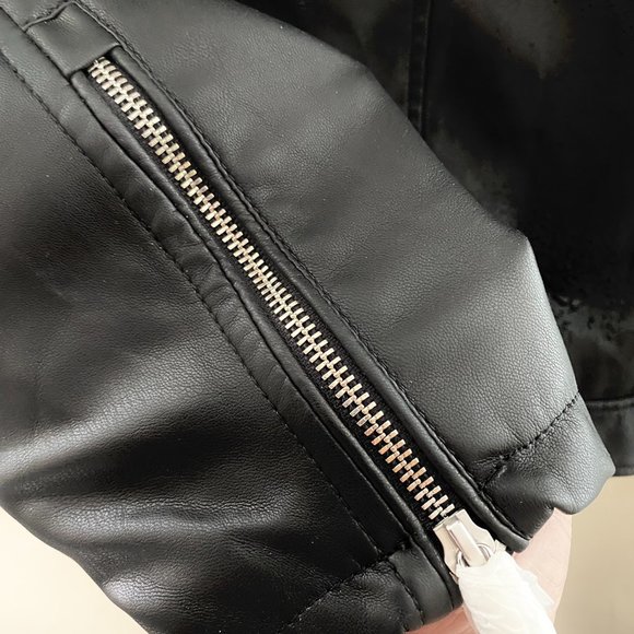 ZARA | Black Vegan Leather Bomber Jacket Size US XL Men - Picture 3 of 7